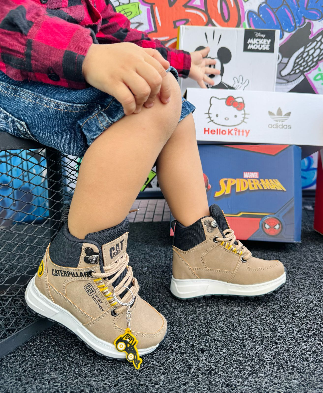BOTAS PARA NIÑOS SUPER CÓMODAS
