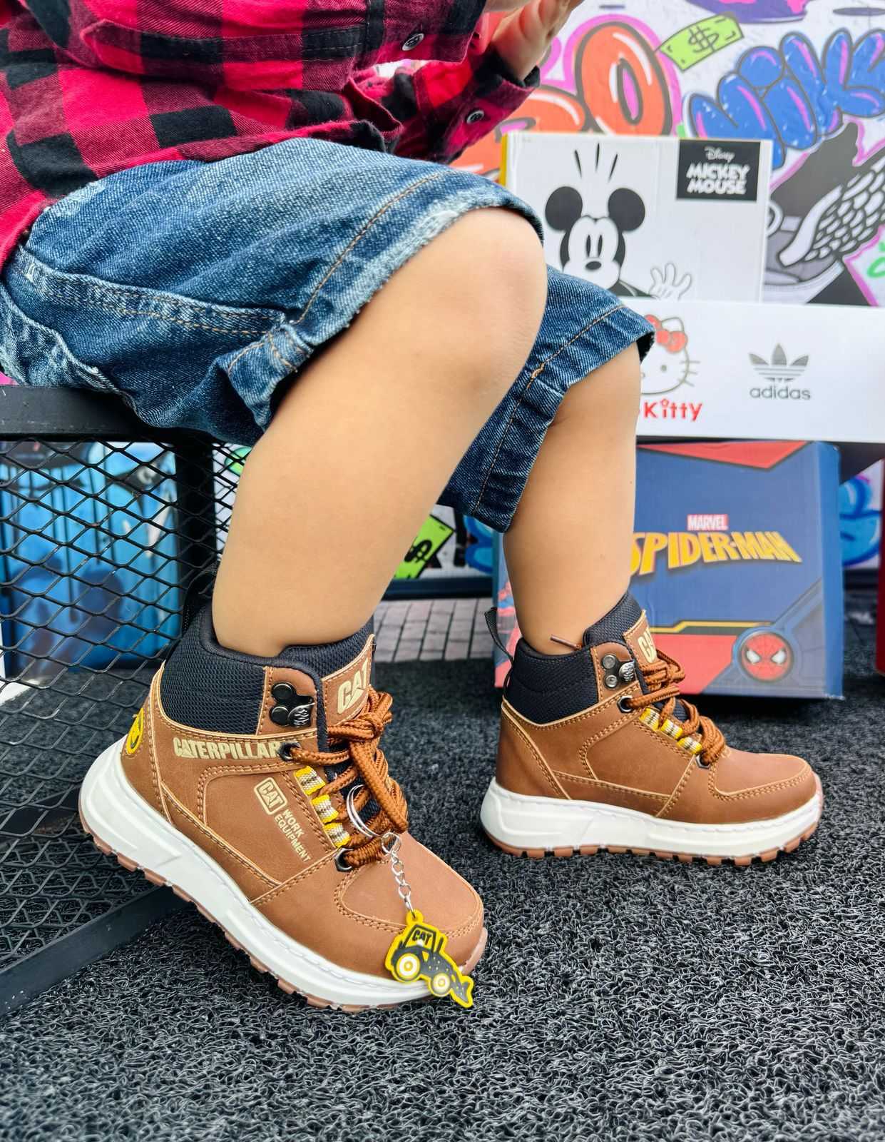 BOTAS PARA NIÑOS SUPER CÓMODAS